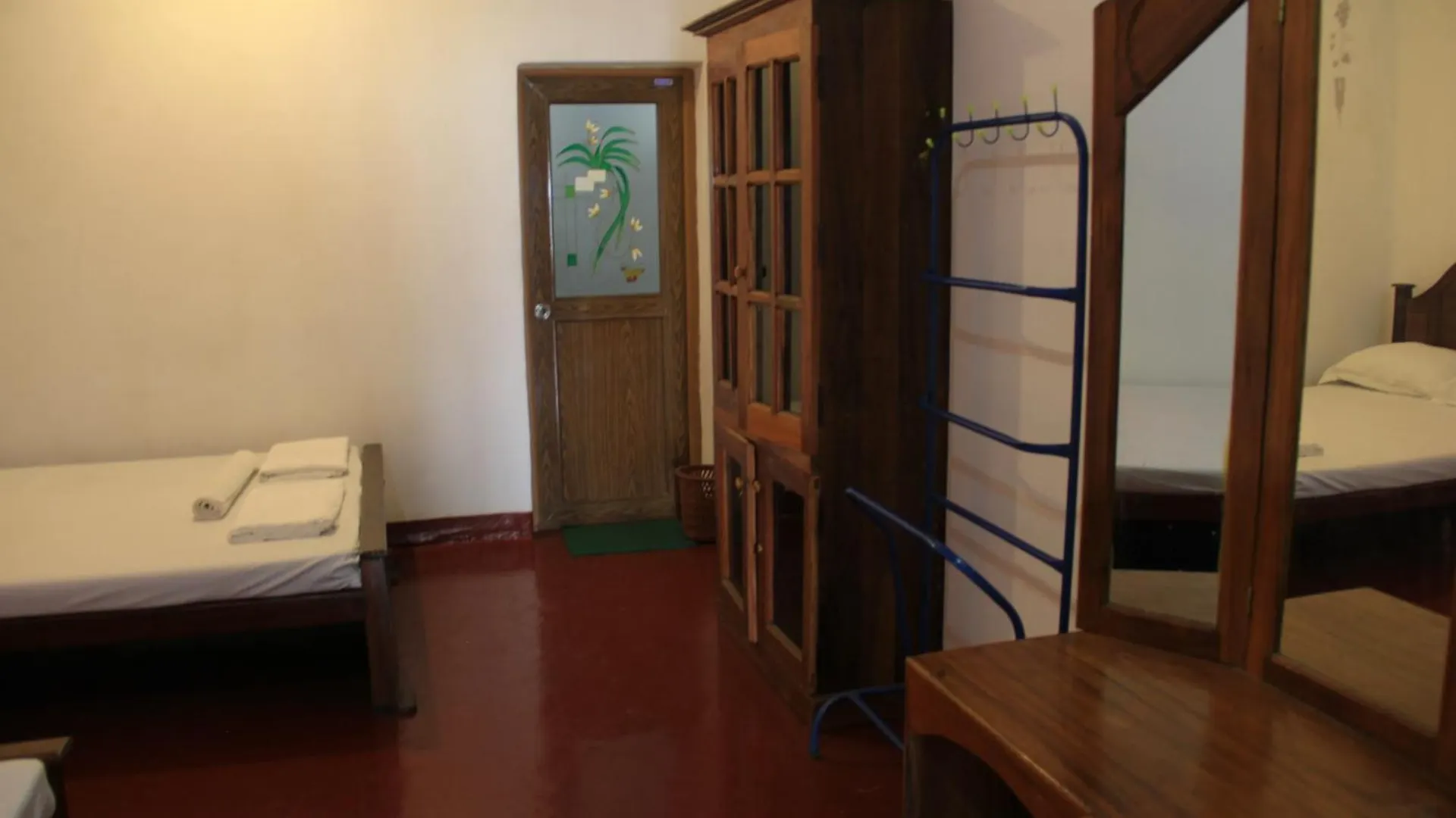 Kandy Little White House Hotel